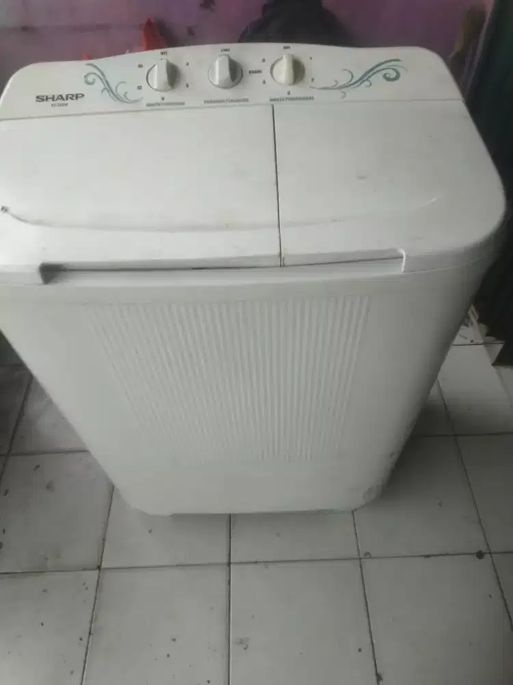 Mesin cuci 2 tabung merk Sharp Normal, siap pakai, putaran oke.