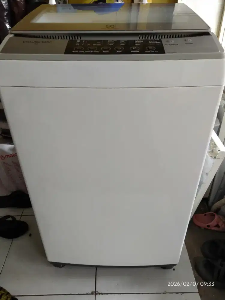 Mesin cuci Electrolux top loading