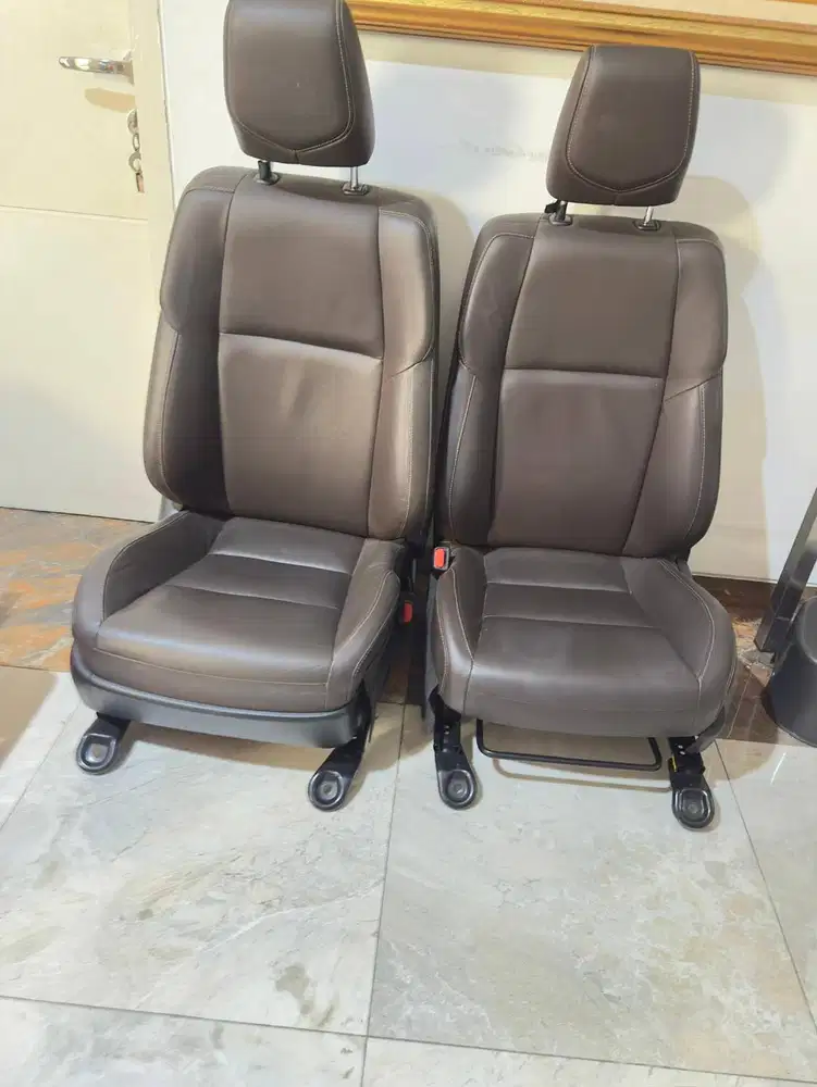 Jok Depan Fortuner Ori Driver Elektrik + Manual Baru (1 Set)