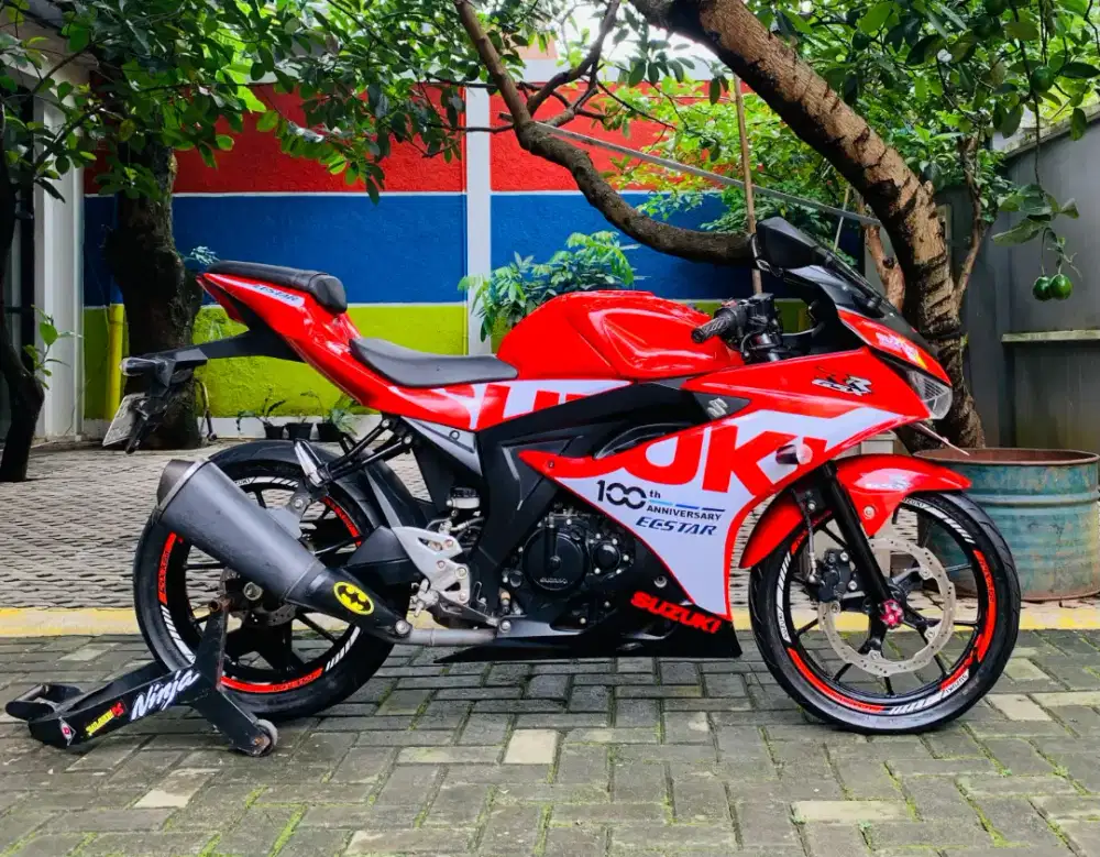 Suzuki GSX R 250