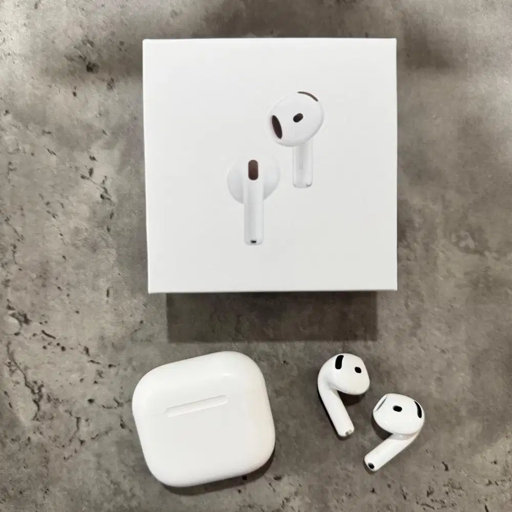Airpods Gen 4 With ANC Fullset Like New Garansi