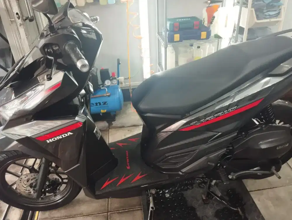 JUAL CEPAT HONDA VARIO 125 2017 LENGKAP TERAWAT