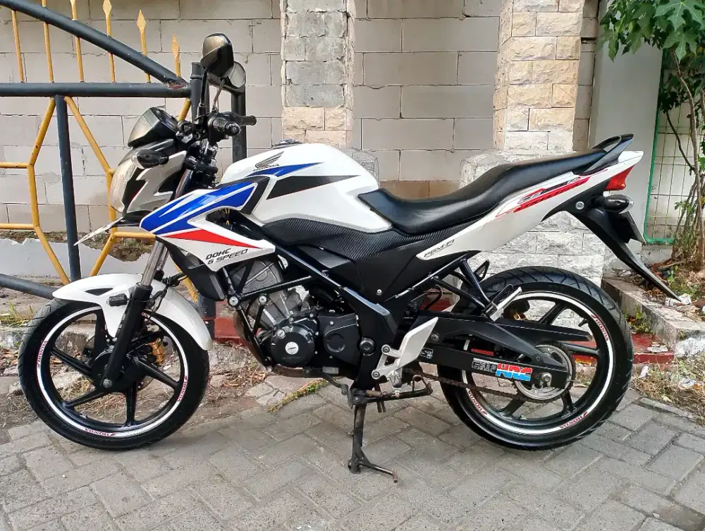 Honda cb 150R tahun 2014