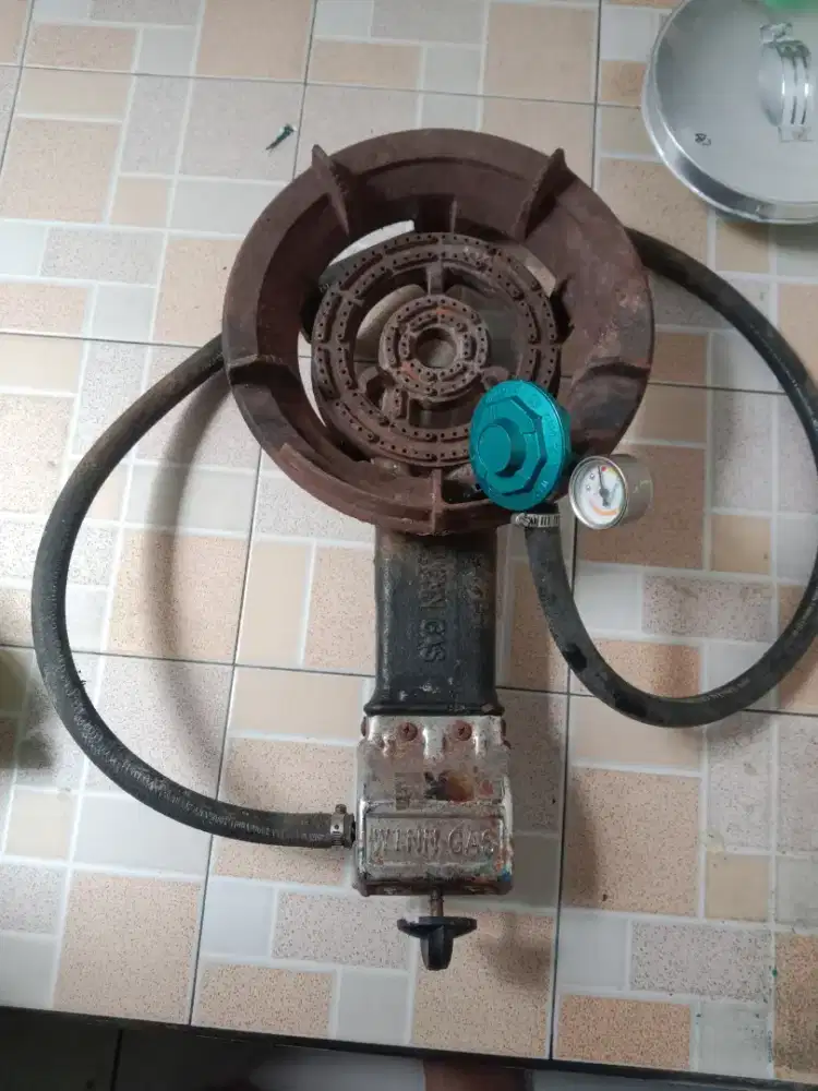 Kompor semawar atau api seribu