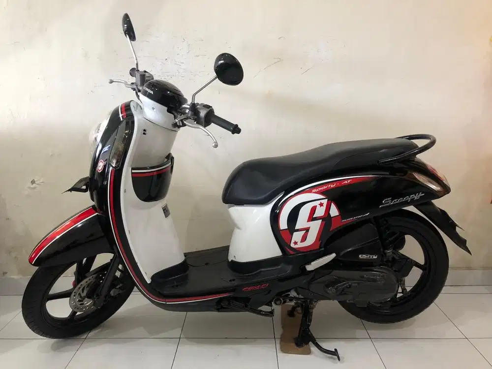 Honda Scoopy Esp Th.2015 hitam!!