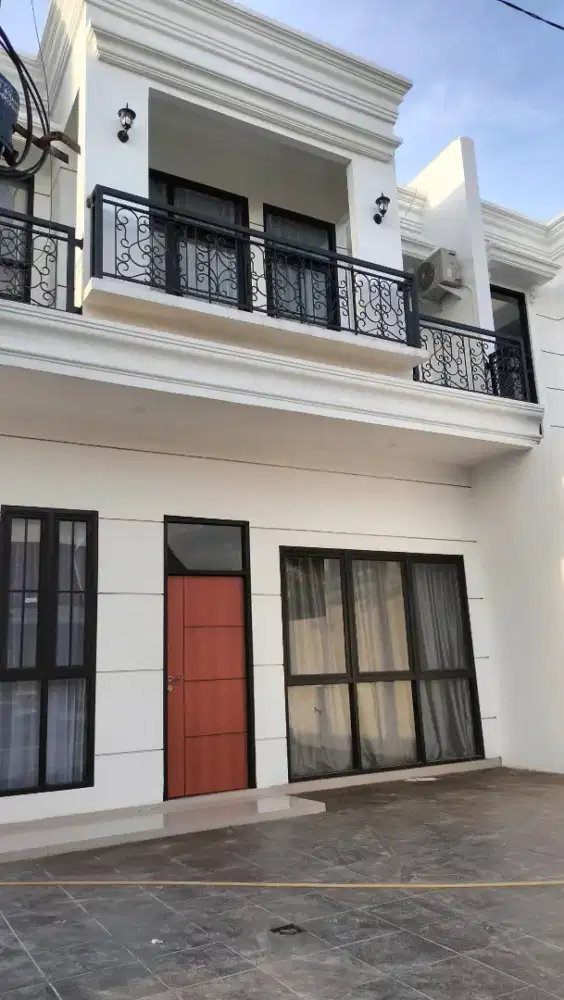 Rumah Mewah 2 Lantai di Palembang