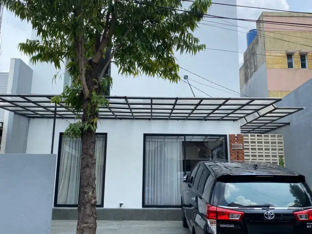 Rumah  minimalis scandinavi mediterania semi furnish di Bintaro jaya pr 14802