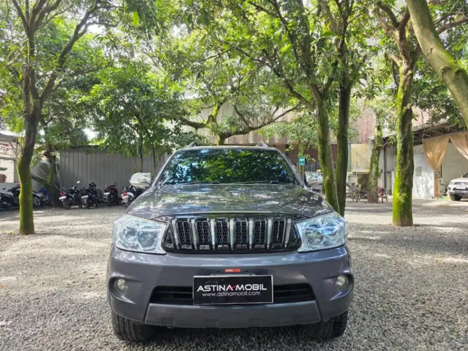 Toyota Fortuner 2.5 G MT 2011 ASTINA MOBIL No Fortuner AT Matic