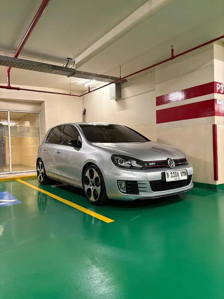 [RARE] VW Golf GTI 2013 (sunroof edition)