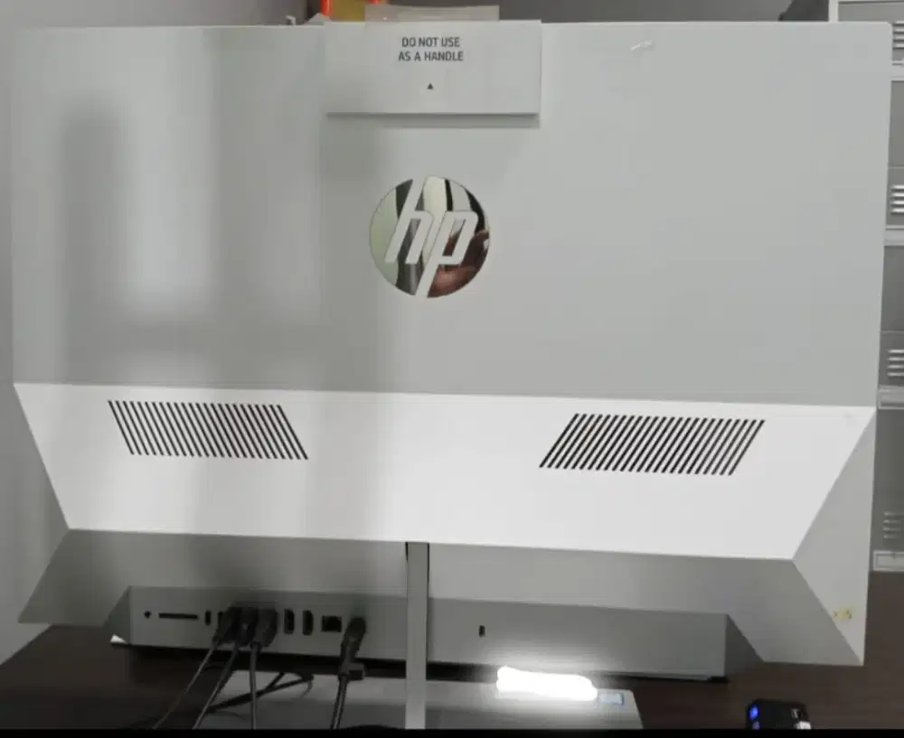 HP pavilion All in One 24  core i7-8700T