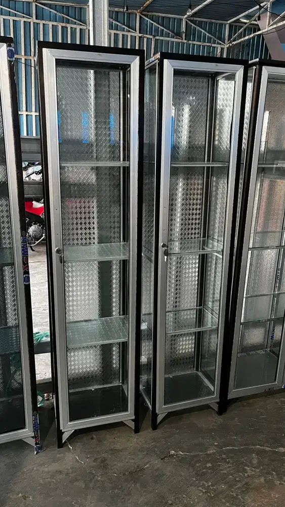 SALE LEMARI HIAS 1 PINTU