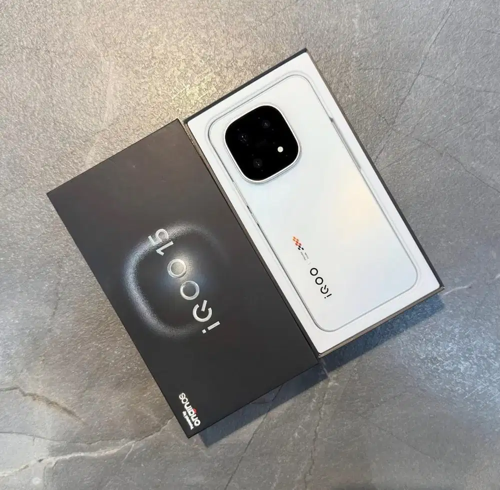 Iqoo 15 white garansi resmi