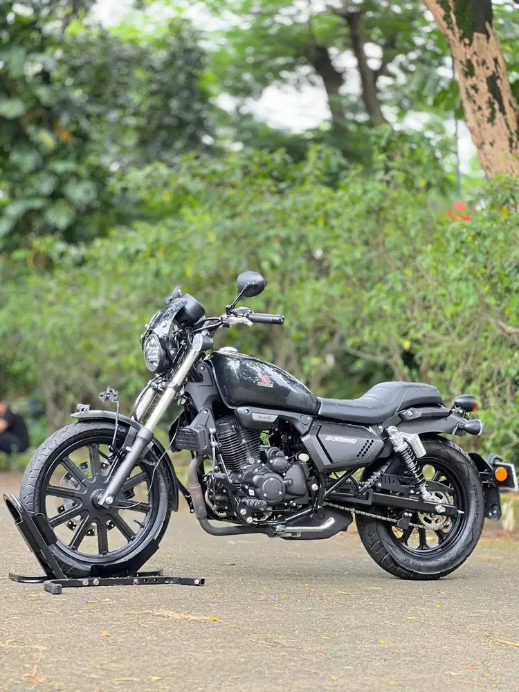 BENELLI MOTOBI 200 EVO BLACK 2024 KM 300 PERAK PAJAK PANJANG NO MINUS