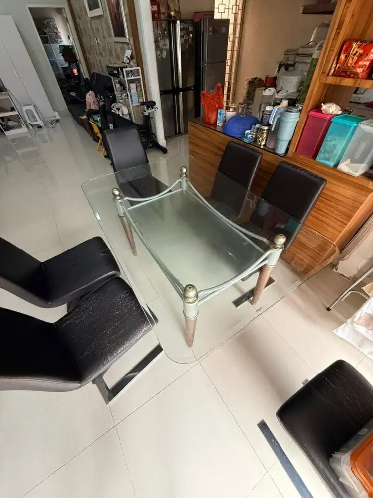 Meja Makan Kaca 150x100cm 6 kursi set