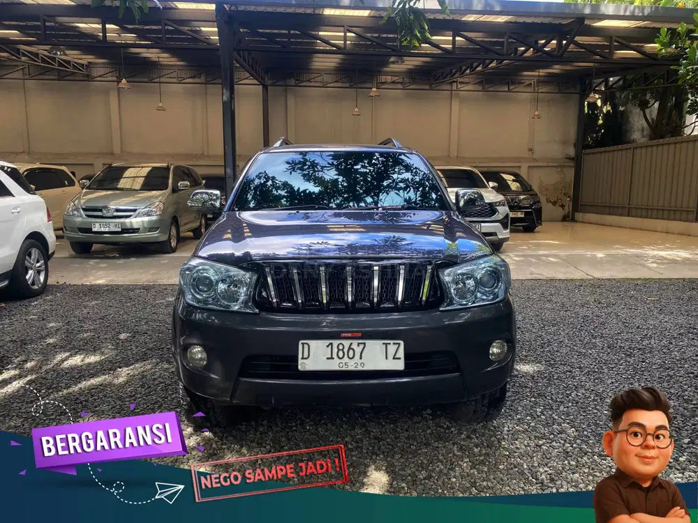 TOYOTA FORTUNER 2.5 G MT MANUAL DIESEL 2011