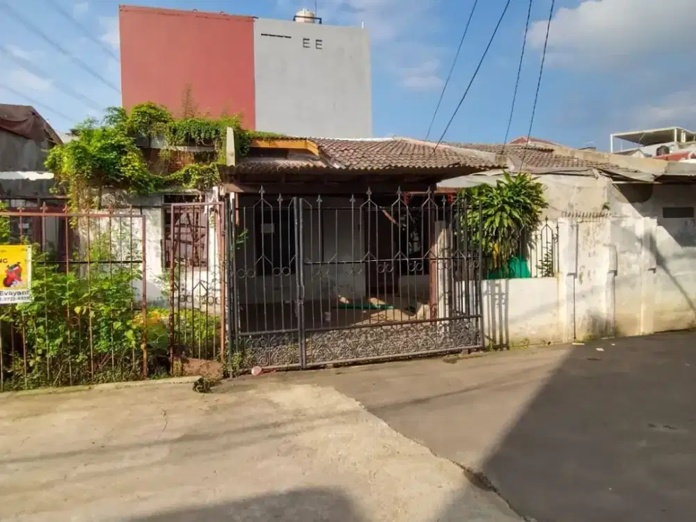 DIJUAL CEPAT RUMAH HITUNG TANAH DI DAAN MOGOT ESTATE