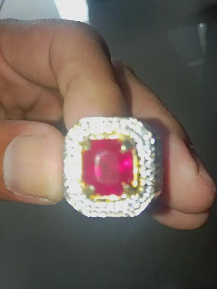 CINCIN RUBI MERAH