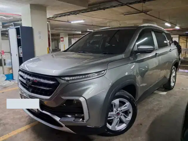 Almaz 1.5 Smart Enjoy 7-Seater Bensin-AT Abu