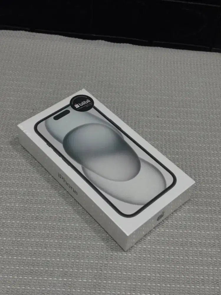 iPhone 15 128GB Garansi Resmi