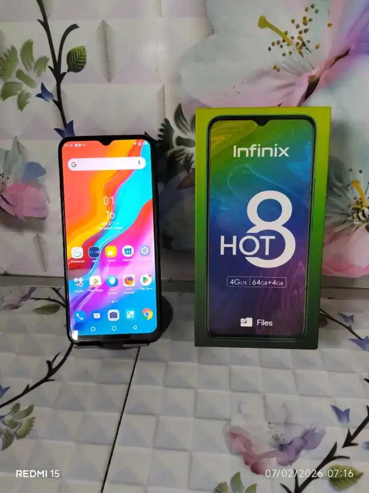 Hape infinix hot 8 4/64 GB bekas