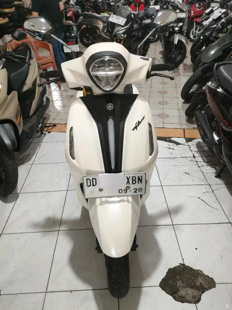 Yamaha filano 125cc 2023 putih