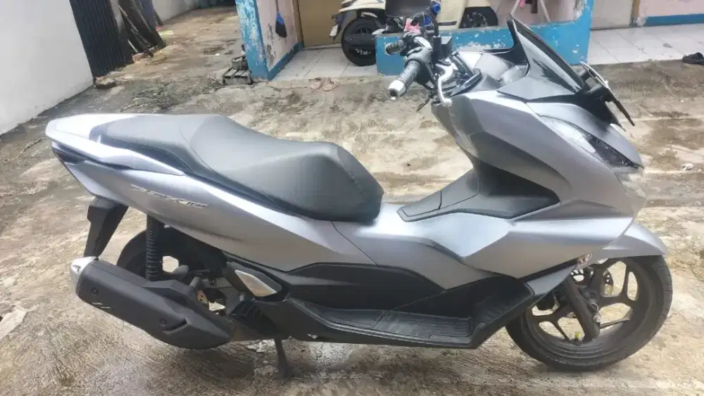 Dijual motor second jarang pake