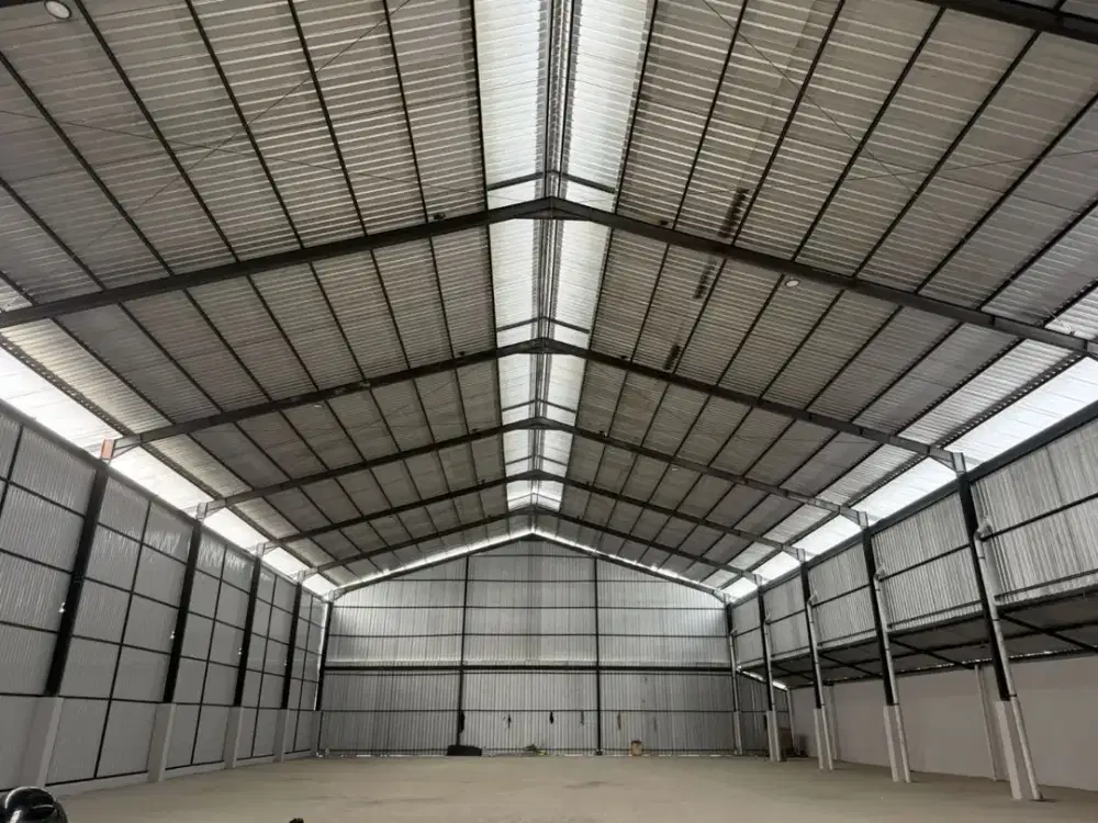 DISEWAKAN CEPAT GUDANG BARU 1625M2 DI JAKARTA BARAT KEDOYA