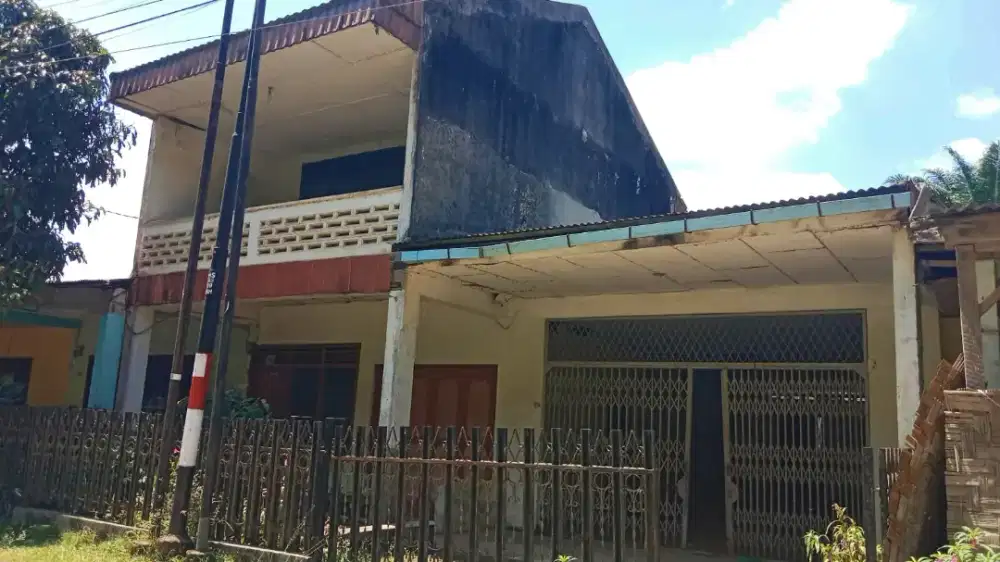 Dijual Tanah berserta Bangunan