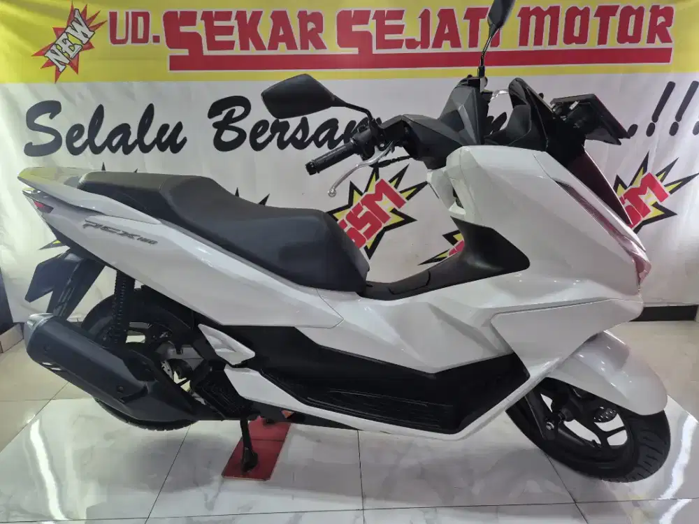 PCX 160 iss cbs keyless 2025 istimewa