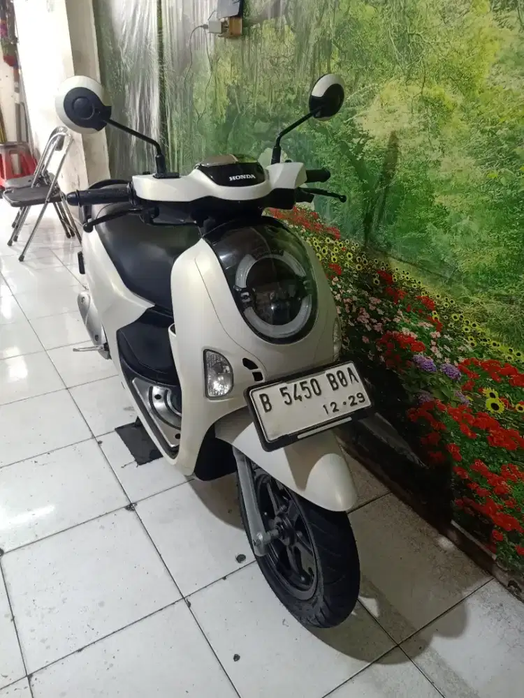 Honda Scoopy th 2024 km 5 ribuan original istimewa gress
