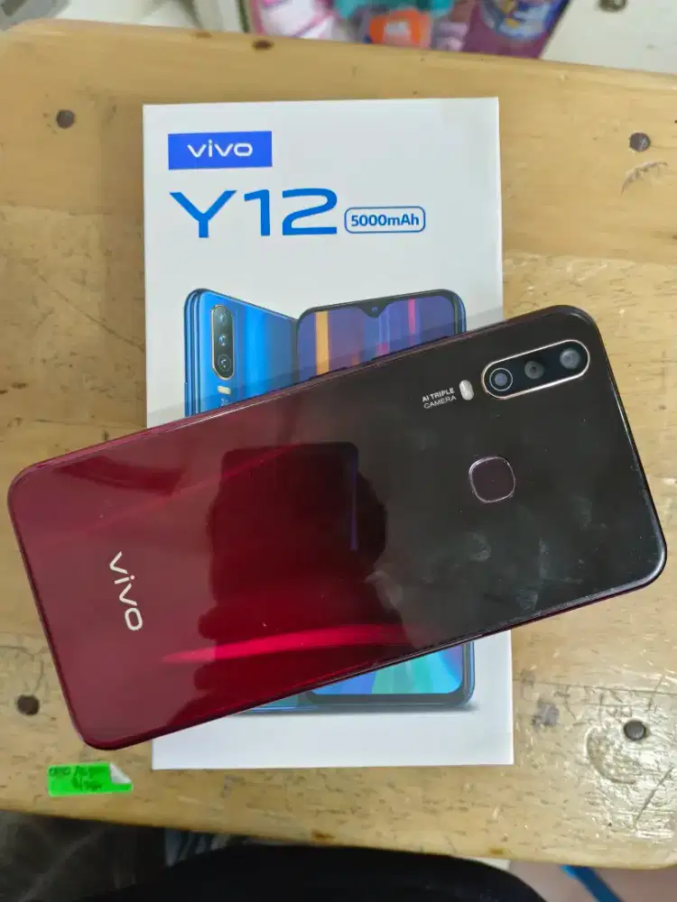 Vivo Y12 3/32 lengkap