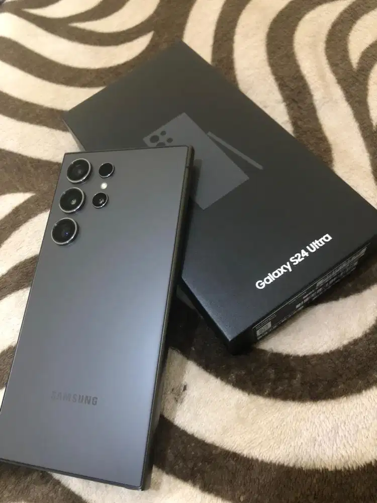 Dijual Samsung S24 Ultra