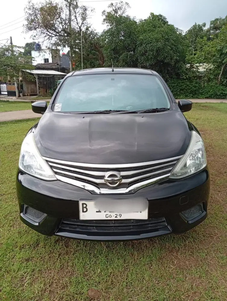 Nissan Grand Livina Manual 2014 Hitam