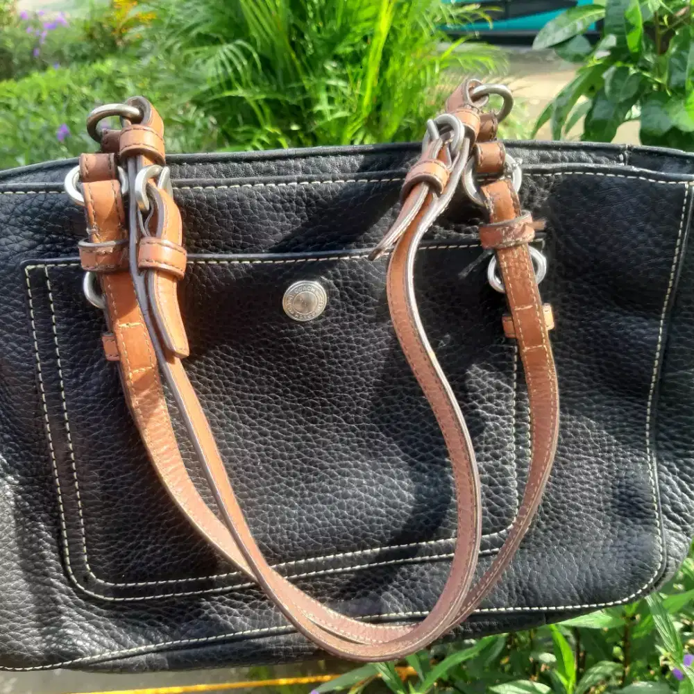 Tas vintage jinjing, merk Coach model chealse kondisi bekas mulus
