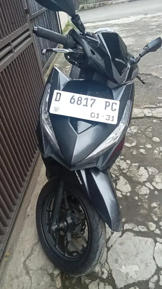 Vario 125 hitam mulus