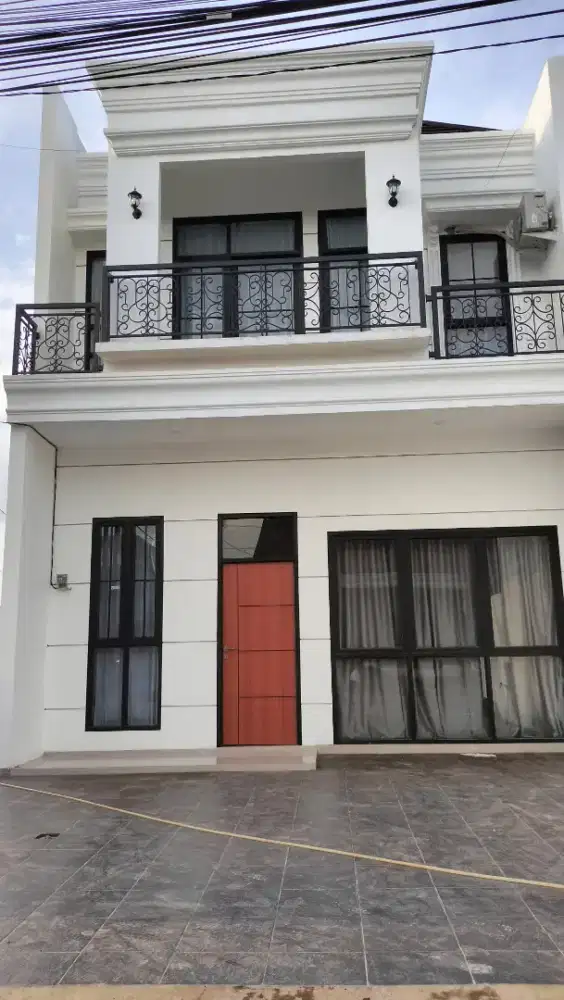 Town House mewah impian keluarga di tengah kota Palembang