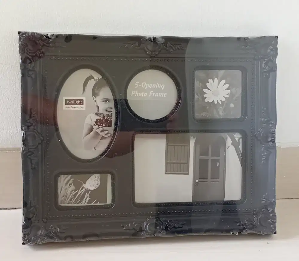 Pigura Pajangan Untuk Koleksi Foto