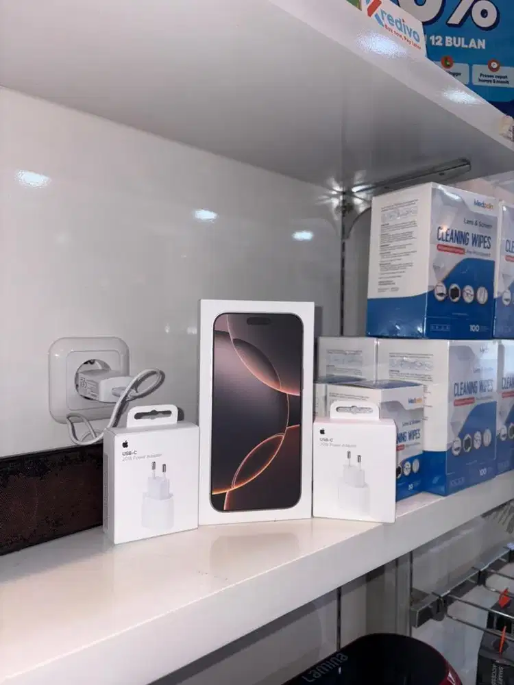 Iphone 16 Pro baru garansi resmi ibox bisa cicilan
