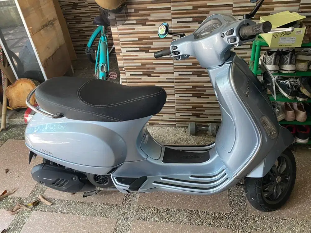 Dijual vespa lx 125