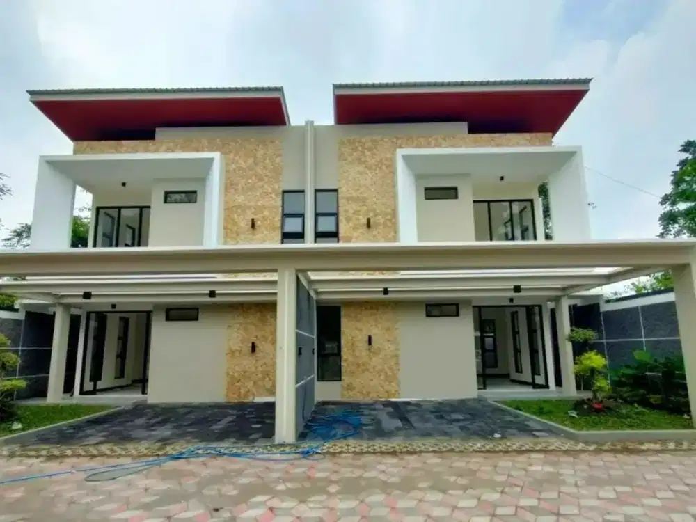 RUMAH 2 LANTAI, 5 MENIT KE PASAR GENTAN DI WEDOMARTANI