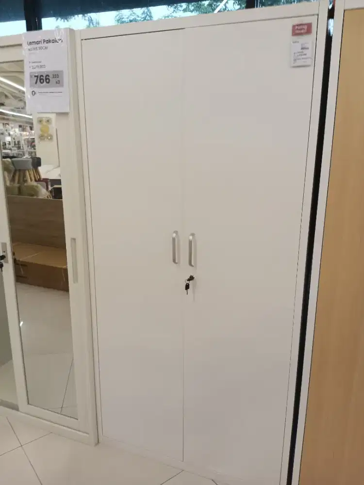 LEMARI 2 PINTU FULL BESI