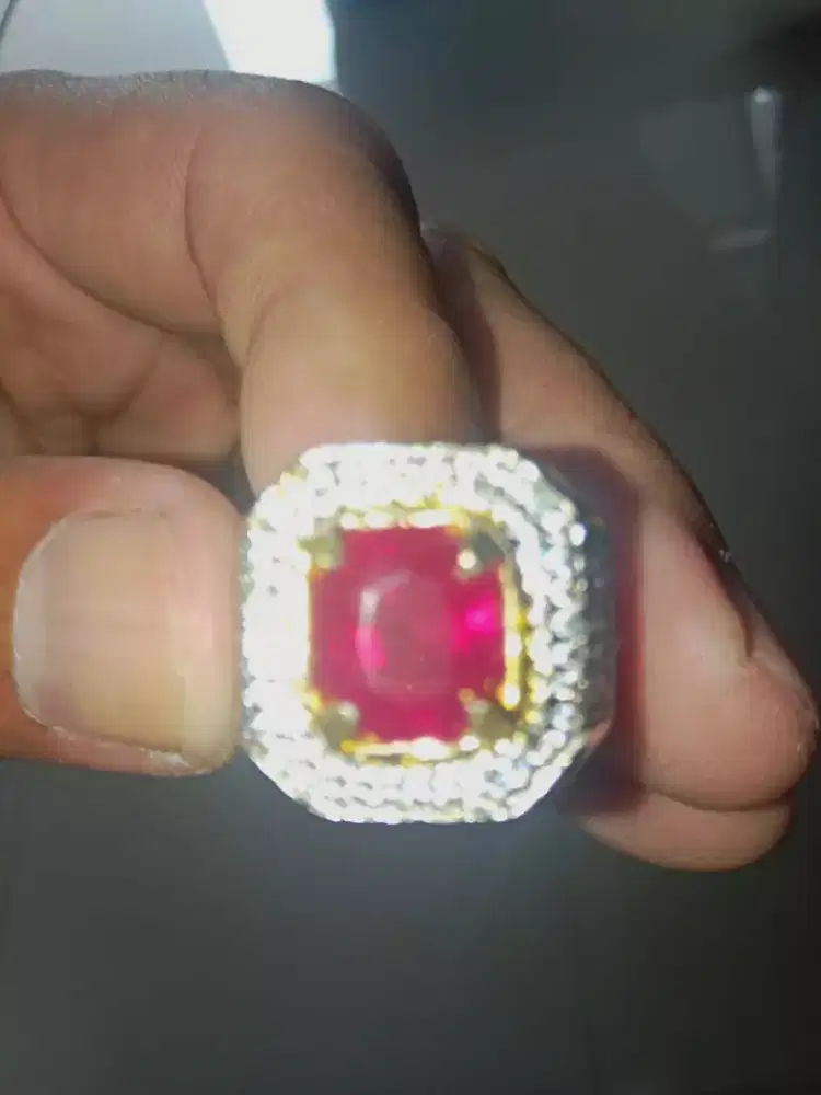 CINCIN RUBI MERAH