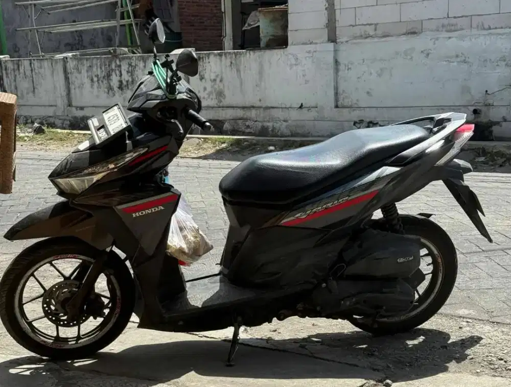 Vario 125 cbs th 2018 W gresik