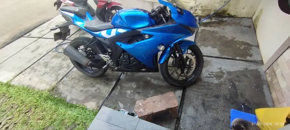 suzuki gsxr 150