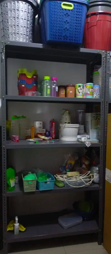 DIJUAL ETALASE & RAK BESI – HARGA NEGO TIPIS