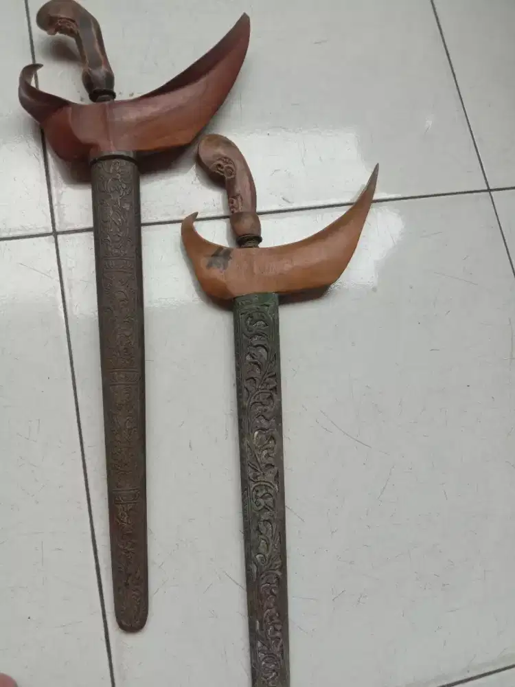 Keris untuk pajangan