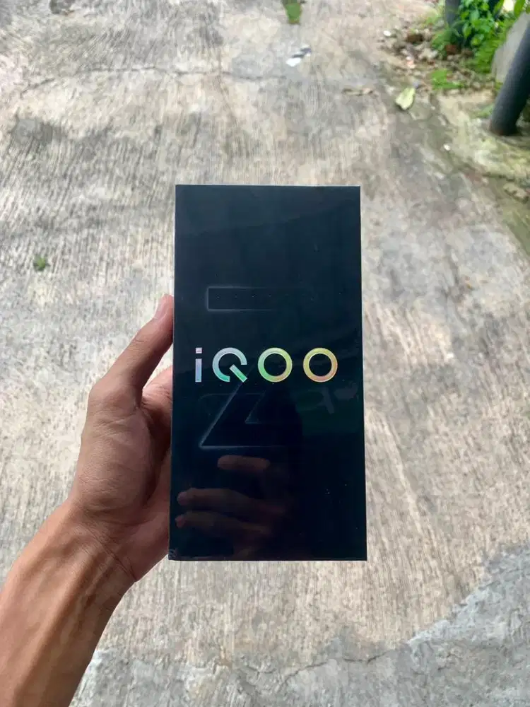 IQOO Z10R 8/256gb New