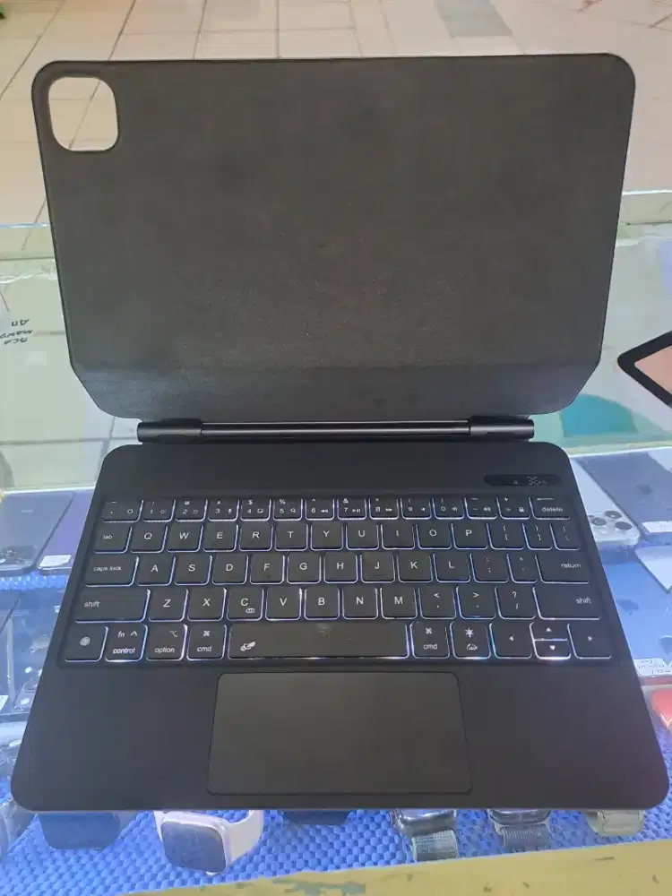 Keybord universal ipad Air 5