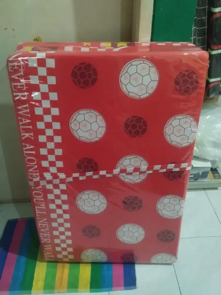 Kasur busa lipat 3, ukuran 90x180x5cm.