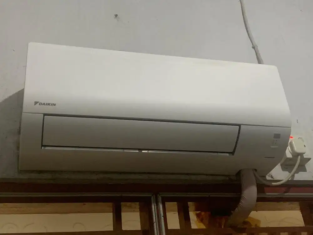 Jual AC Daikin 1/2 pk